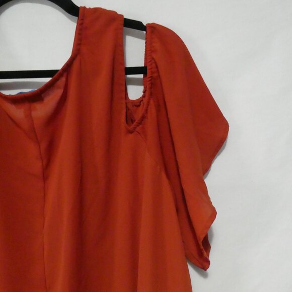 TORRID | size 2 | Rusty Orange Short Sleeve Blouse | Cold Shoulder - Picture 10 of 12